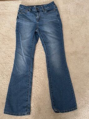 No Boundaries Women's Wide Leg Jeans in Medium Blue Wash